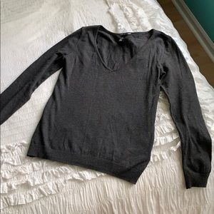 H&M Basic V Neck Sweater SZ XS